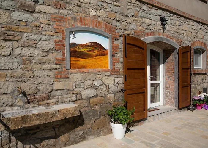 Casale Monte Valestra