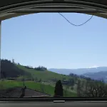 Casale Monte Valestra 4*