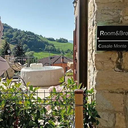 Casale Monte Valestra Nocleg ze śniadaniem 4*
