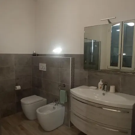 Casale Monte Valestra 4* Bebbio