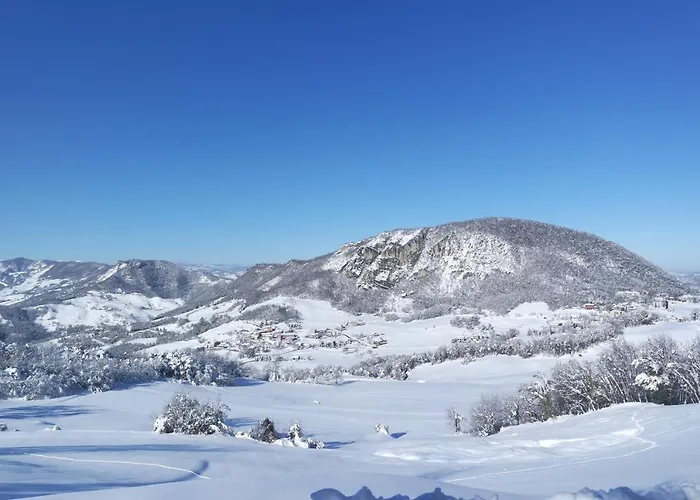 Casale Monte Valestra Bebbio